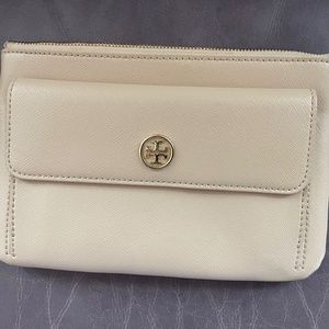 Tory Burch Robinson Saffiano Reva Clutch